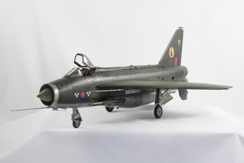 EE Lightening